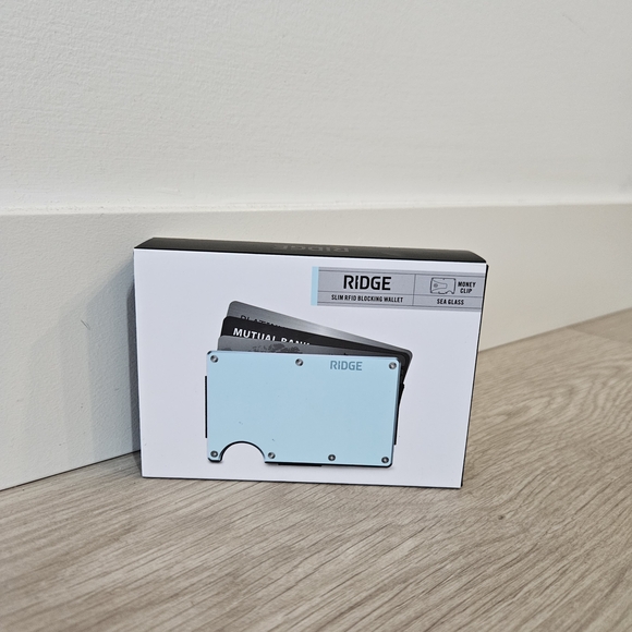 NEW Ridge Wallets - RFID Blocking / Magnet Safe (Multiple) - Picture 3 of 10